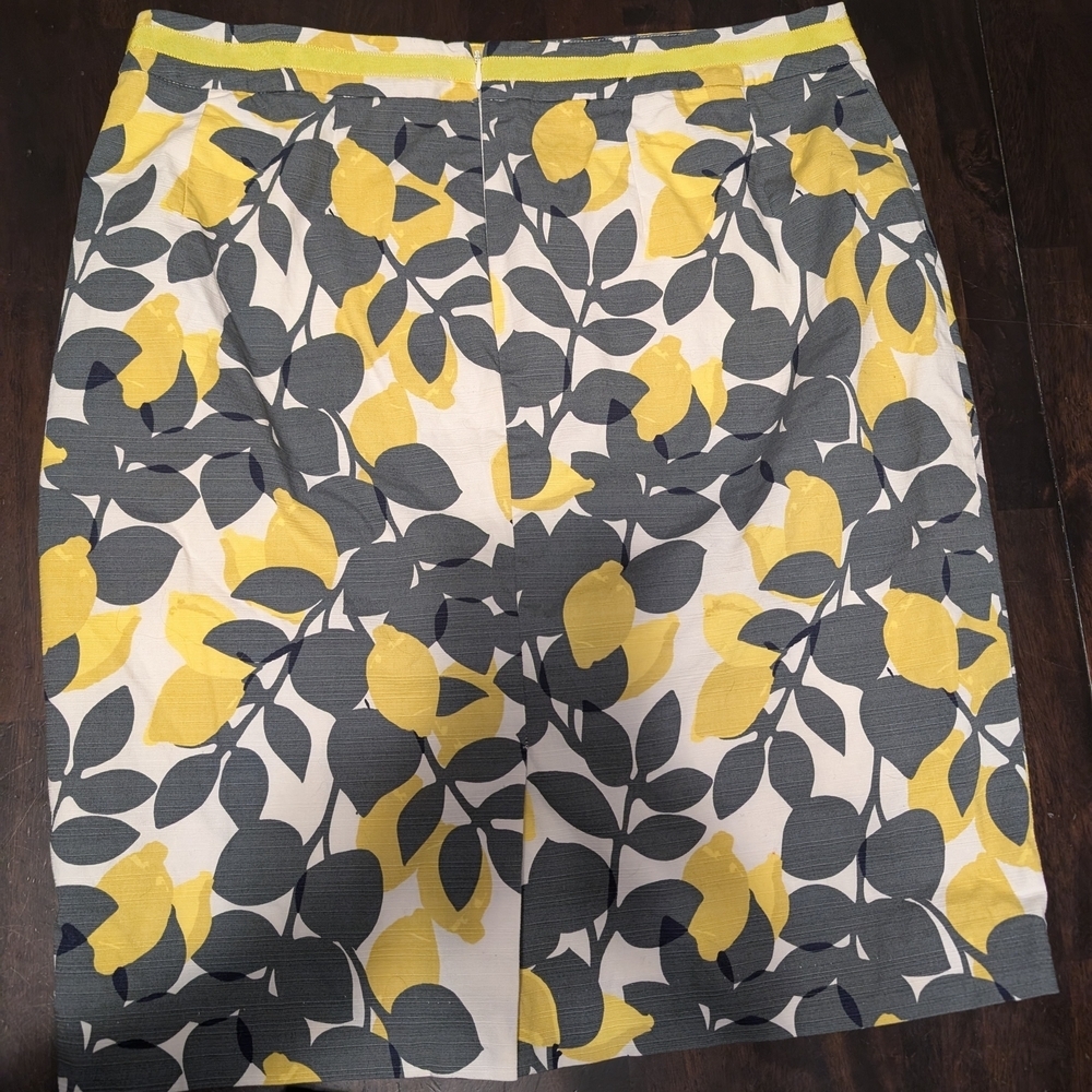 Floral Print Women's Skirt - Yellow and Gray - Picture 7 of 13